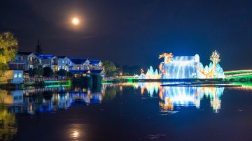 南京+苏州+周庄+上海+乌镇+杭州+普陀山风景区+横店影视城11日10晚跟团游