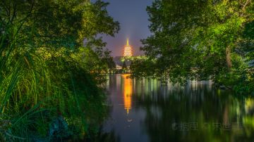 乌镇+西栅夜游+苏州拙政园+千岛湖景区+横店影视城+普陀山风景区+杭州宋城+雷峰塔8日7晚跟团游