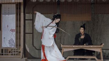 杭州+横店影视城+千岛湖景区+乌镇+苏州+无锡+周庄+扬州+南京12日11晚跟团游