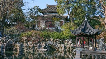 上海迪士尼+苏州+乌镇+杭州6日5晚跟团游