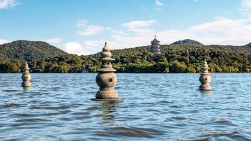 上海+苏州+杭州+无锡+扬州+南京+乌镇+镇江12日11晚私家团